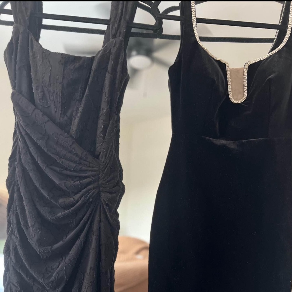 Black formal dress - Picture 3 of 4